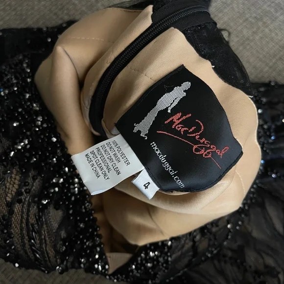 Mac Duggal Black Lace Evening Gown - Picture 13 of 13